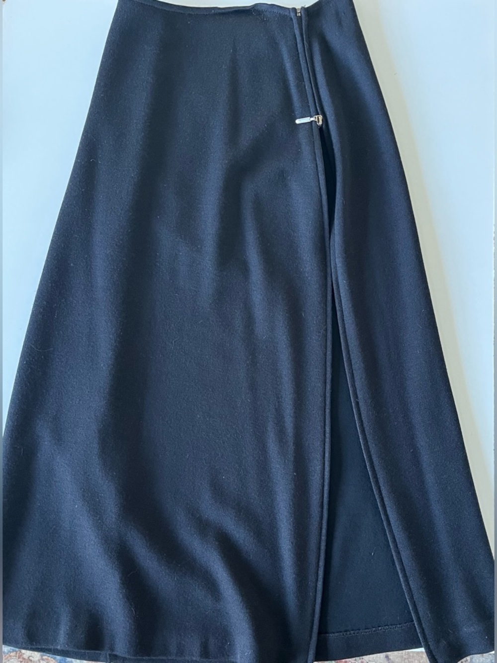 Sportmax black knit wool blend skirt & jacket. Skirt zips from hem to waist. M